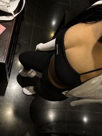 Hollyfitss leaked private photo uncensored HD quality