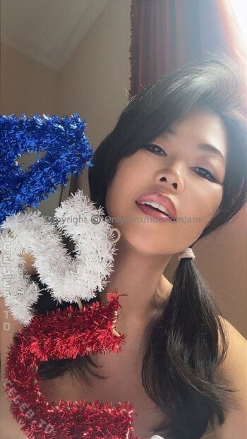 Hotmomjane page leaked private photo uncensored HD quality