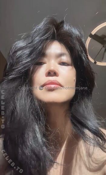 Hotmomjane page leaked private photo uncensored HD quality