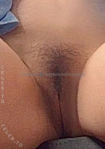 Hotmomjane leaked private photo uncensored HD quality