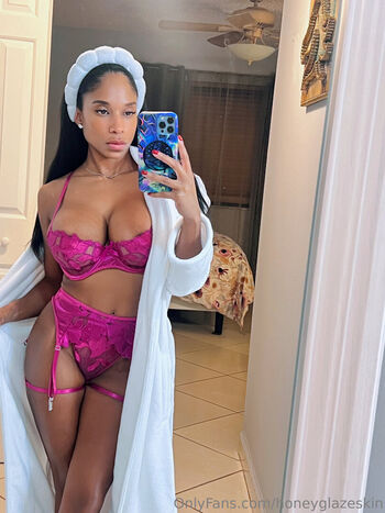 Hotshothanah leaked private photo uncensored HD quality