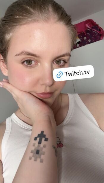 Hoxieloxie leaked private photo uncensored HD quality