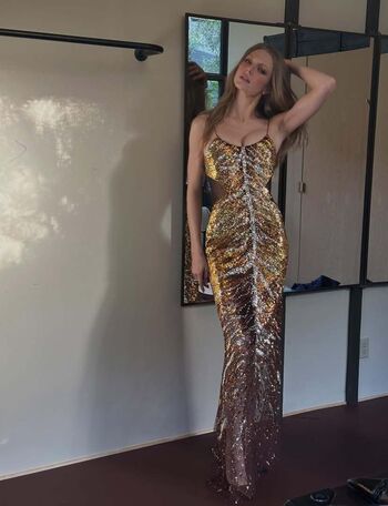 Hunter schafer leaked private photo uncensored HD quality