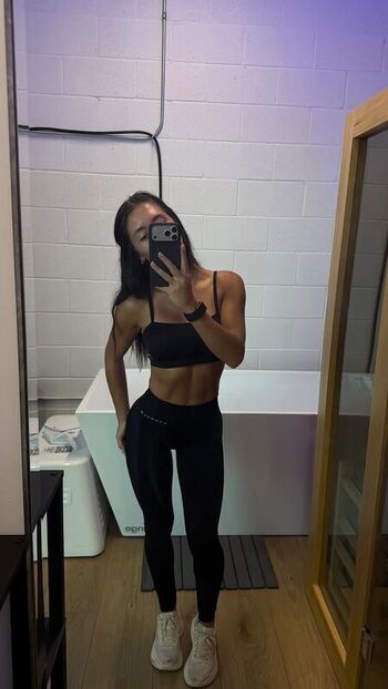 Iambaylee page leaked private photo uncensored HD quality