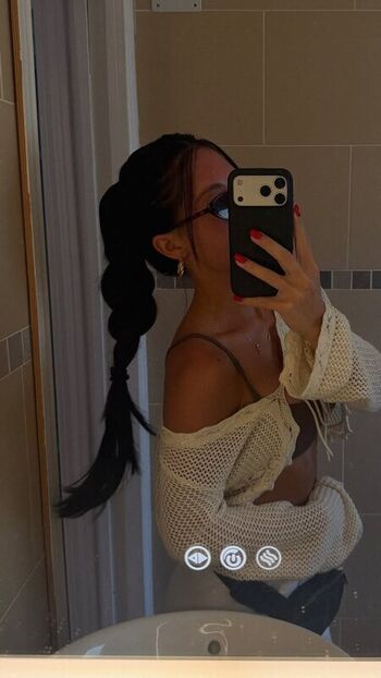 Iambaylee page leaked private photo uncensored HD quality