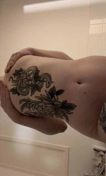 Iceinmyblood leaked private photo uncensored HD quality