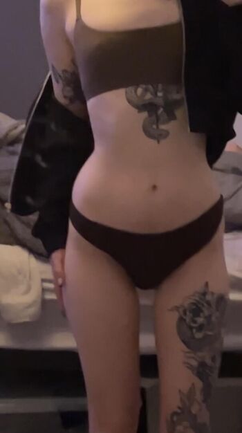 Iceinmyblood leaked private photo uncensored HD quality