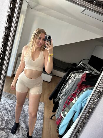 Ich tina  page leaked private photo uncensored HD quality