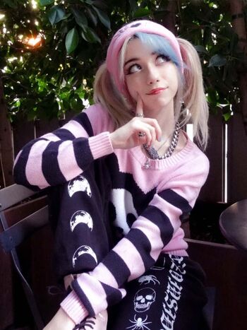 Iluvmeww page leaked private photo uncensored HD quality