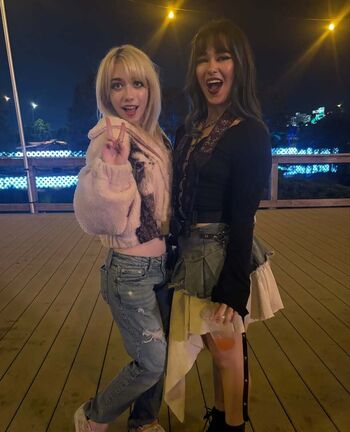 Iluvmeww page leaked private photo uncensored HD quality