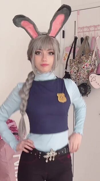 Iluvmeww page leaked private photo uncensored HD quality