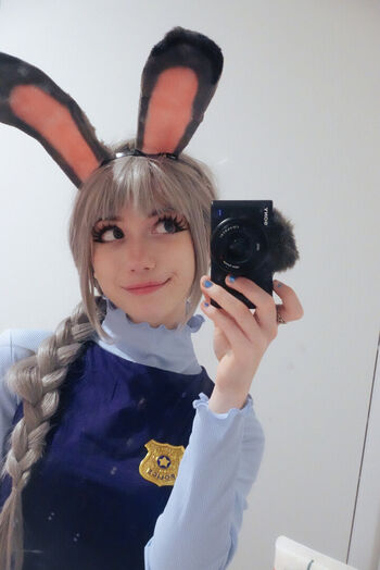 Iluvmeww page leaked private photo uncensored HD quality