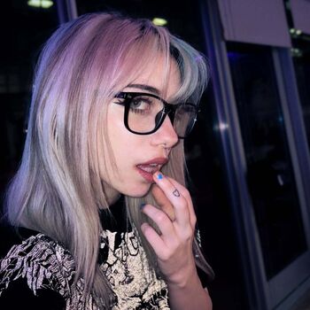 Iluvmeww page leaked private photo uncensored HD quality