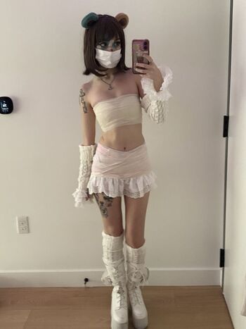 Iluvmeww page leaked private photo uncensored HD quality