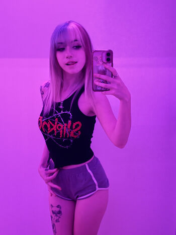 Iluvmeww page leaked private photo uncensored HD quality