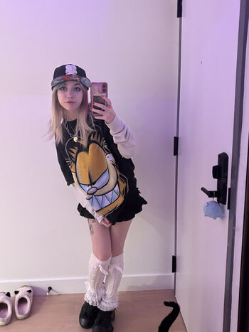 Iluvmeww page leaked private photo uncensored HD quality