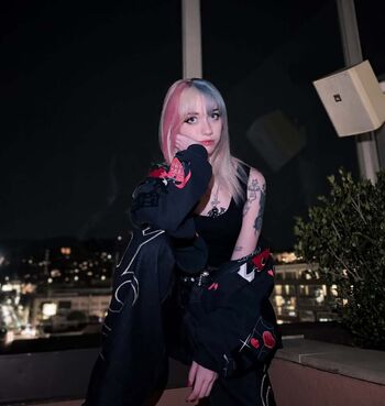 Iluvmeww page leaked private photo uncensored HD quality