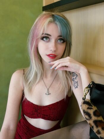 Iluvmeww page leaked private photo uncensored HD quality