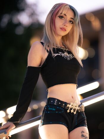 Iluvmeww page leaked private photo uncensored HD quality