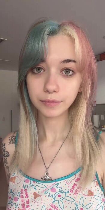 Iluvmeww page leaked private photo uncensored HD quality