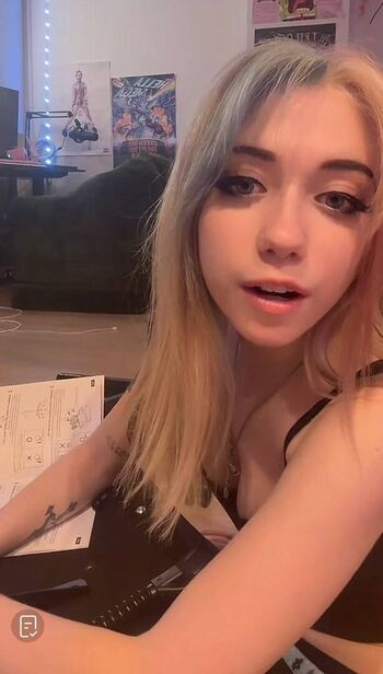 Iluvmeww page leaked private photo uncensored HD quality