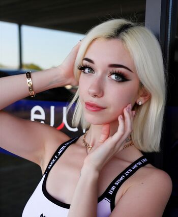 Iluvmeww page leaked private photo uncensored HD quality