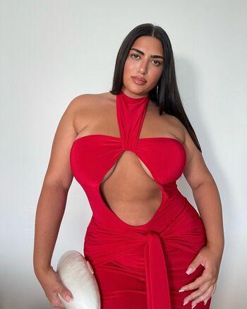 Irenadrezi leaked private photo uncensored HD quality