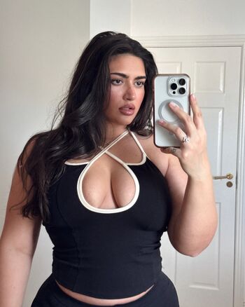 Irenadrezi leaked private photo uncensored HD quality