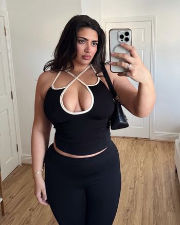 Irenadrezi leaked private photo uncensored HD quality