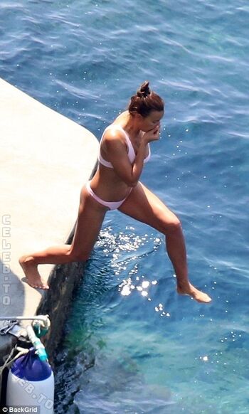 Irina shayk  page leaked private photo uncensored HD quality
