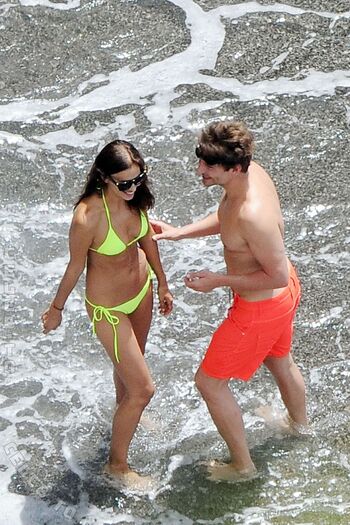 Irina shayk  page leaked private photo uncensored HD quality