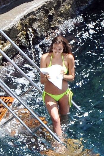 Irina shayk  page leaked private photo uncensored HD quality