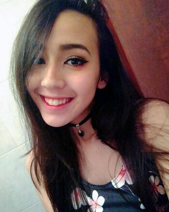 Isabela tiemi page leaked private photo uncensored HD quality