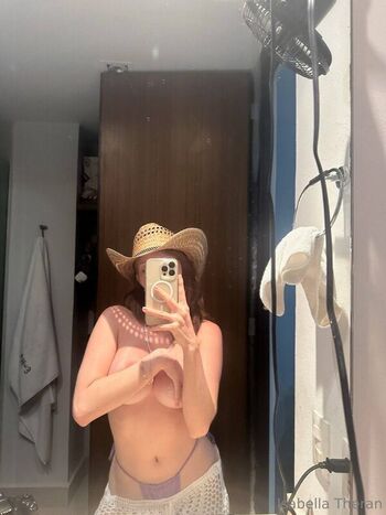 Isabella theran leaked private photo uncensored HD quality