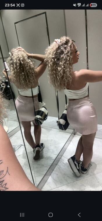 Itsangelaa leaked private photo uncensored HD quality