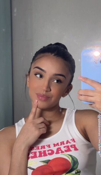 Itsdesgarcia leaked private photo uncensored HD quality