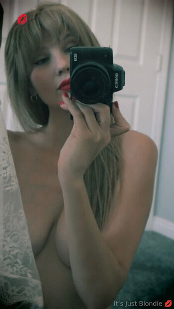 Itsjustblondie page leaked private photo uncensored HD quality