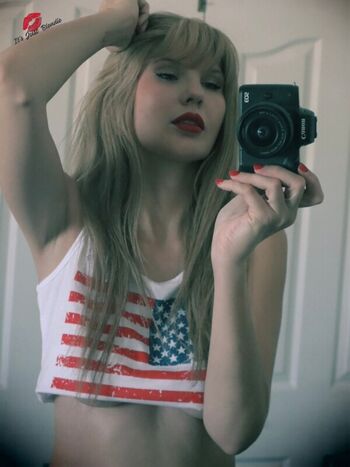 Itsjustblondie page leaked private photo uncensored HD quality