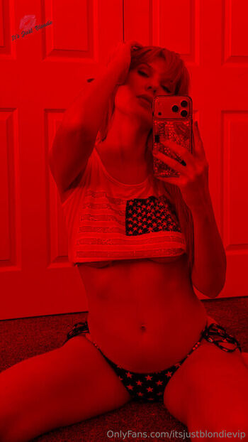 Itsjustblondie page leaked private photo uncensored HD quality