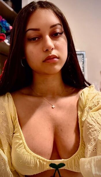 Jadeli rosa  page leaked private photo uncensored HD quality