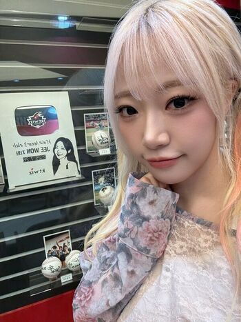 Jeewon page leaked private photo uncensored HD quality