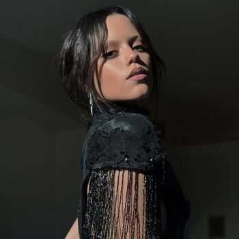 Jenna ortega  page leaked private photo uncensored HD quality