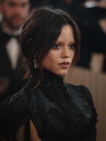 Jenna ortega  page leaked private photo uncensored HD quality