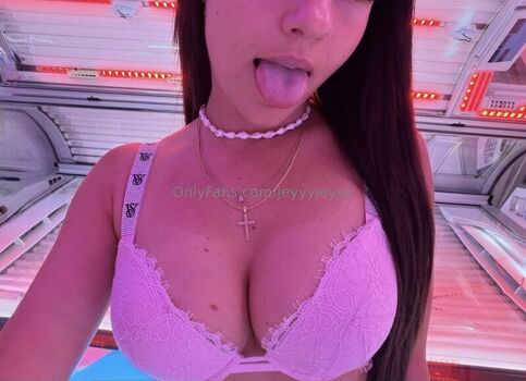 Jeyyyjeyy leaked private photo uncensored HD quality