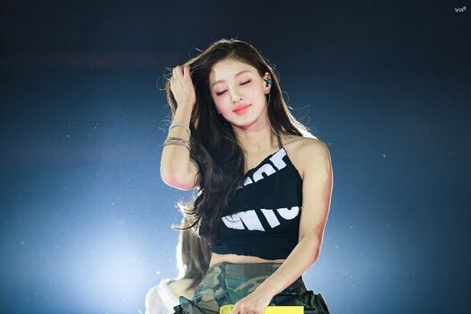 Jihyo leaked private photo uncensored HD quality