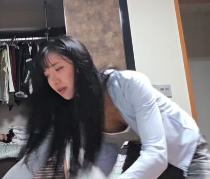 Jinnytty page leaked private photo uncensored HD quality