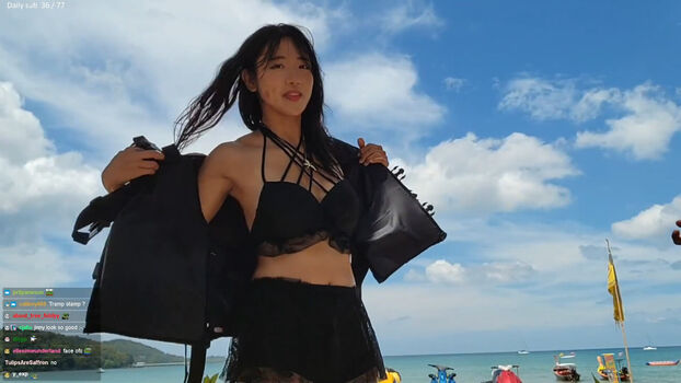Jinnytty leaked private photo uncensored HD quality