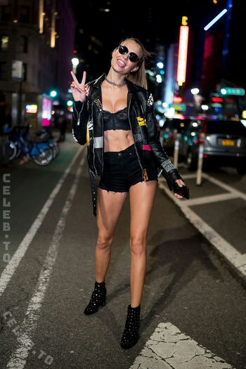 Josephine skriver  page leaked private photo uncensored HD quality
