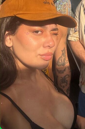 Julia alvarenga page leaked private photo uncensored HD quality