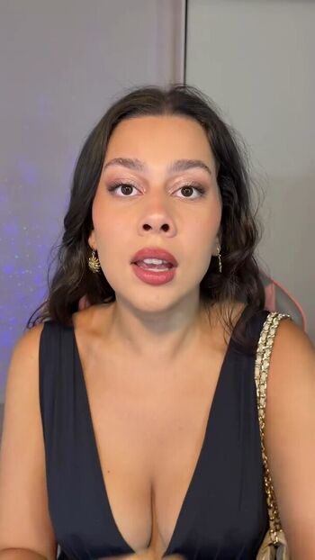 Julia alvarenga page leaked private photo uncensored HD quality